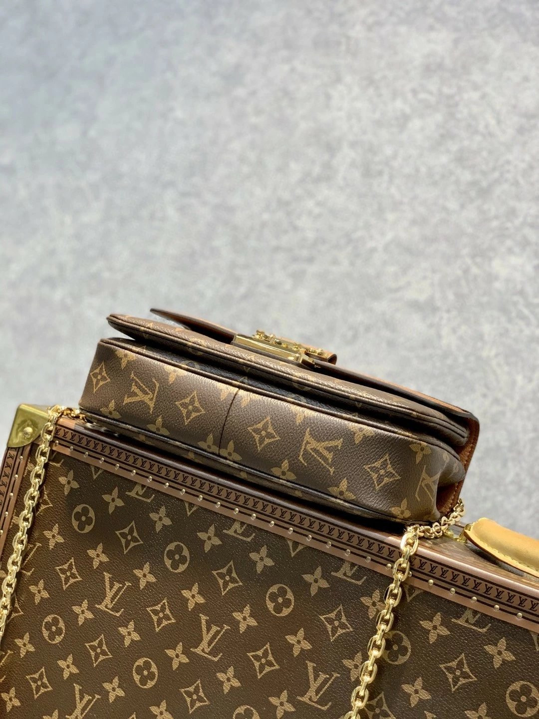LV MARCEAU M46127