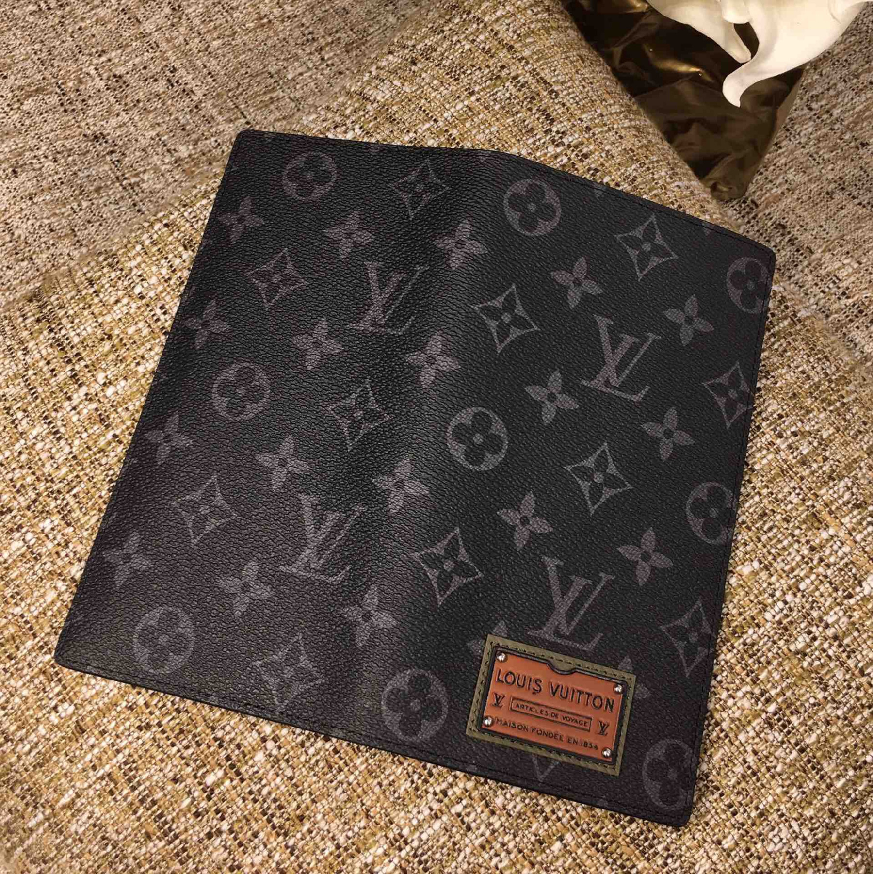 LV BRAZZA WALLET M69260