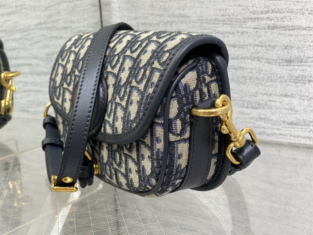 D10r BOBBY EAST-WEST BAG classic monogram pattern