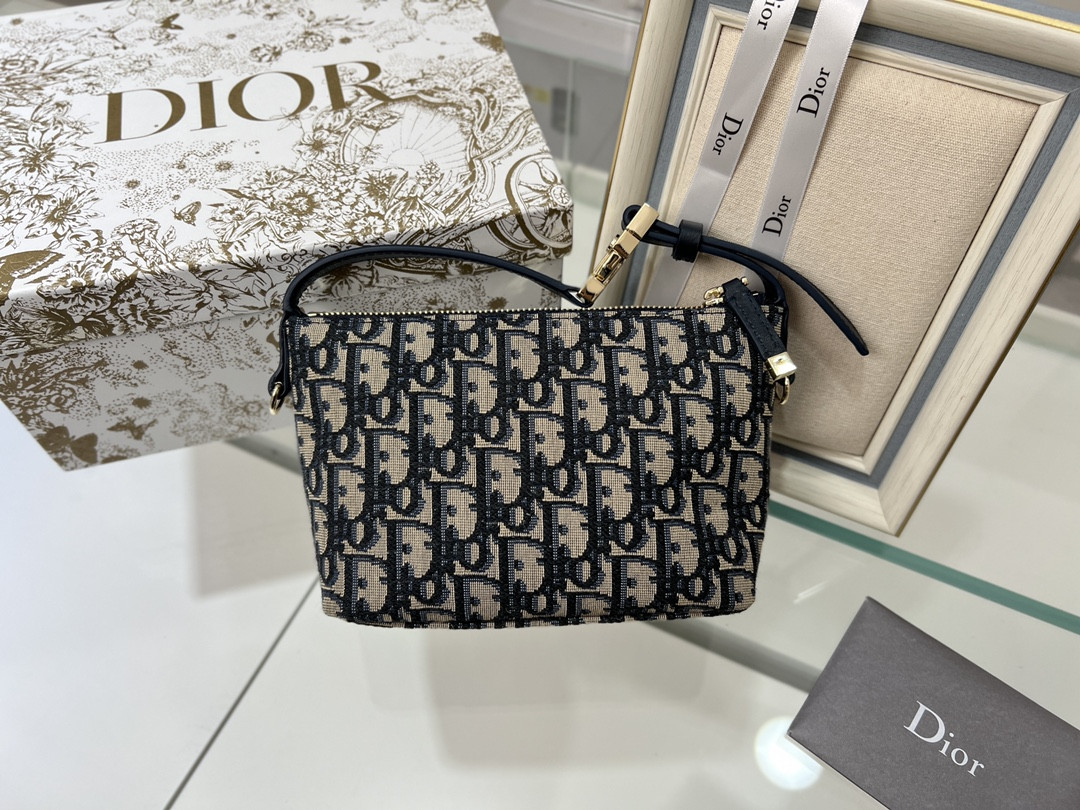 D10r TRAVEL NOMAD POUCH Blue D10r Oblique Jacquard