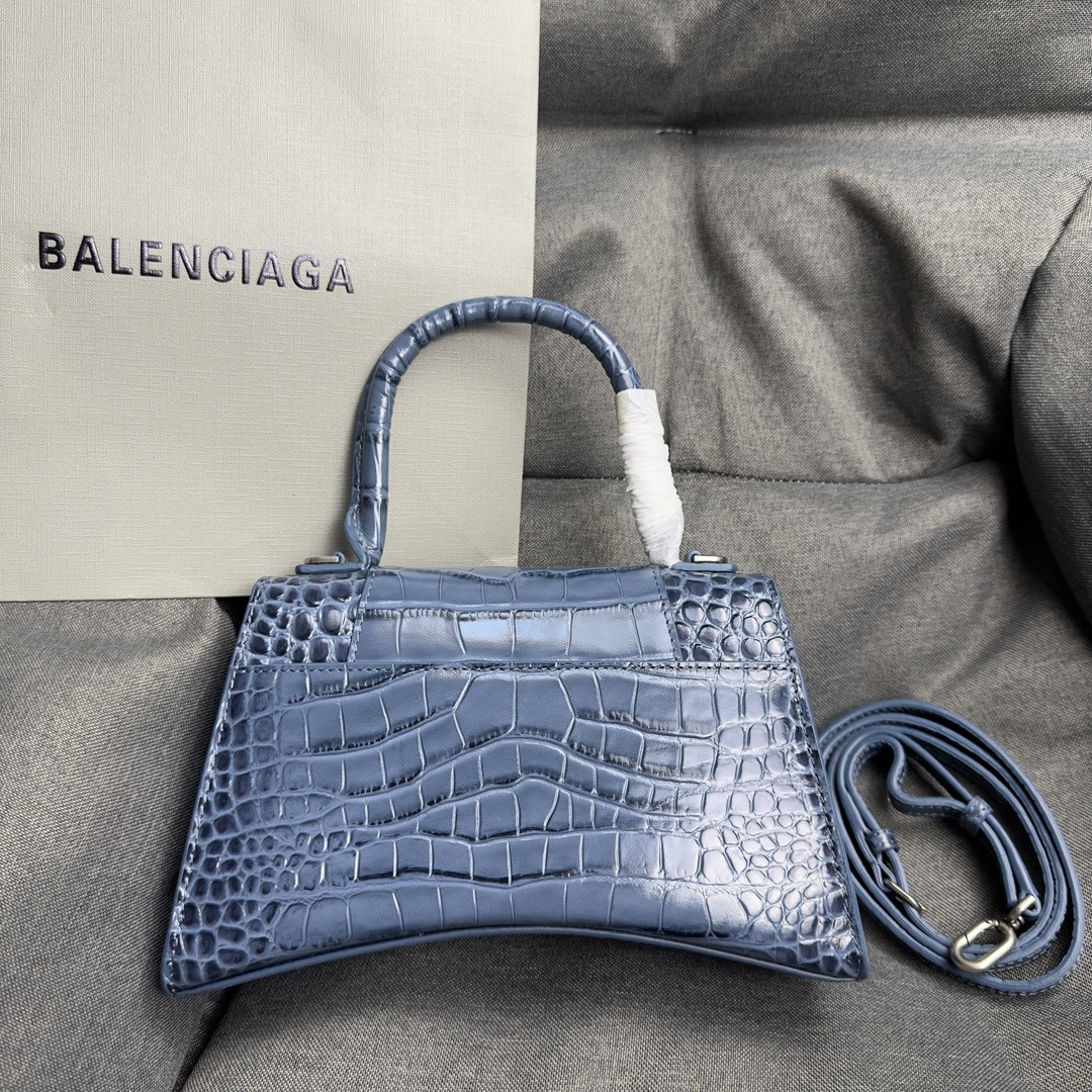Ba1en*iaga WOMEN