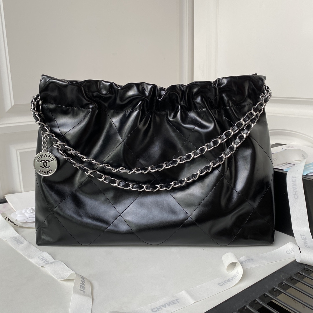 Ch**el 22 HANDBAG Shiny Calfskin 30×45×8cm