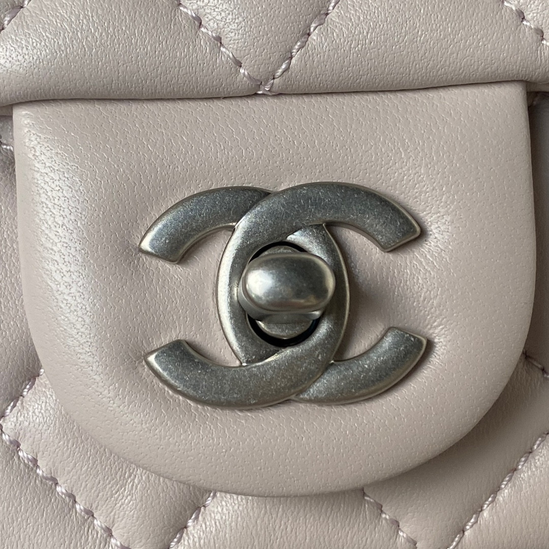Ch**el MINI FLAP BAG SHINY CALFSKIN & SILVER-TONE METAL LIGHT PINK 4.7 × 7.8 × 2.3 in