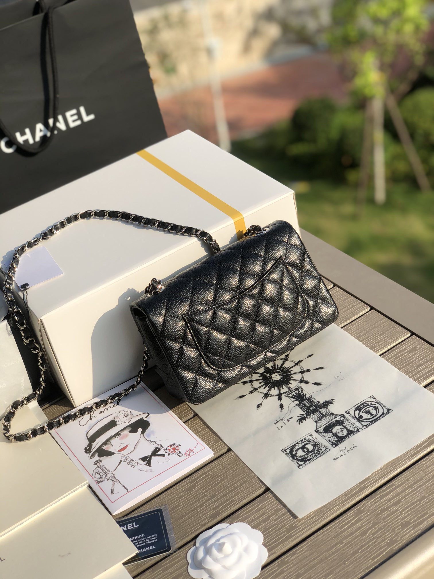 Ch**el MINI FLAP BAG BLACK 4.7 × 7.8 × 2.3 in