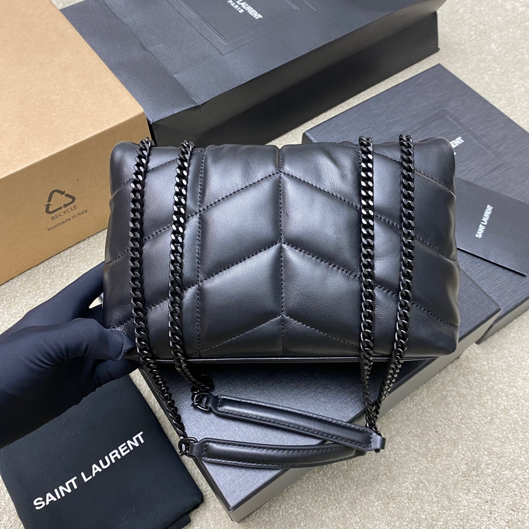 Y51 PUFFER IN LEATHER BLACK SILVER 23 X 15.5 X 5.8 CM