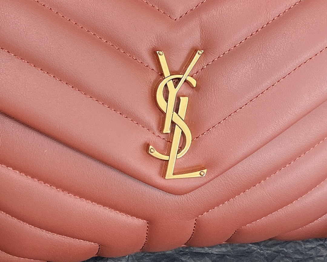 Y51 LOULOU SMALL IN QUILTED LEATHER RED GOLD 9 X 6.1 X 3.3 INCHES