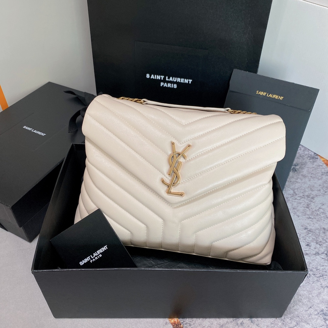 Y51 LOULOU MEDIUM IN QUILTED LEATHER BLANC VINTAGE 12.5 X 8.6 X 3.5 INCHES