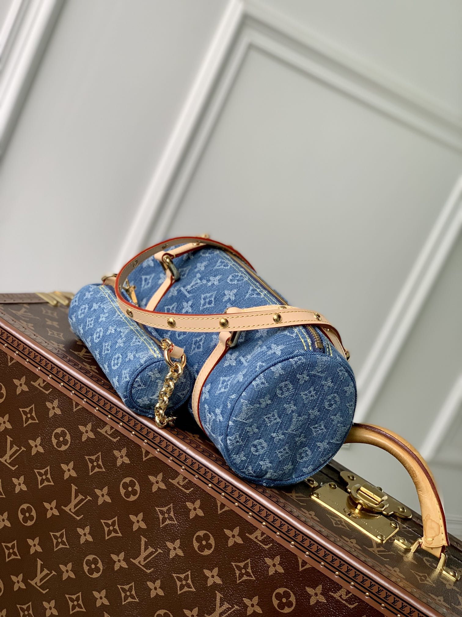 L0vis Vvtt0n M46830 Papillon 10.6 x 4.3 x 5.1 inches