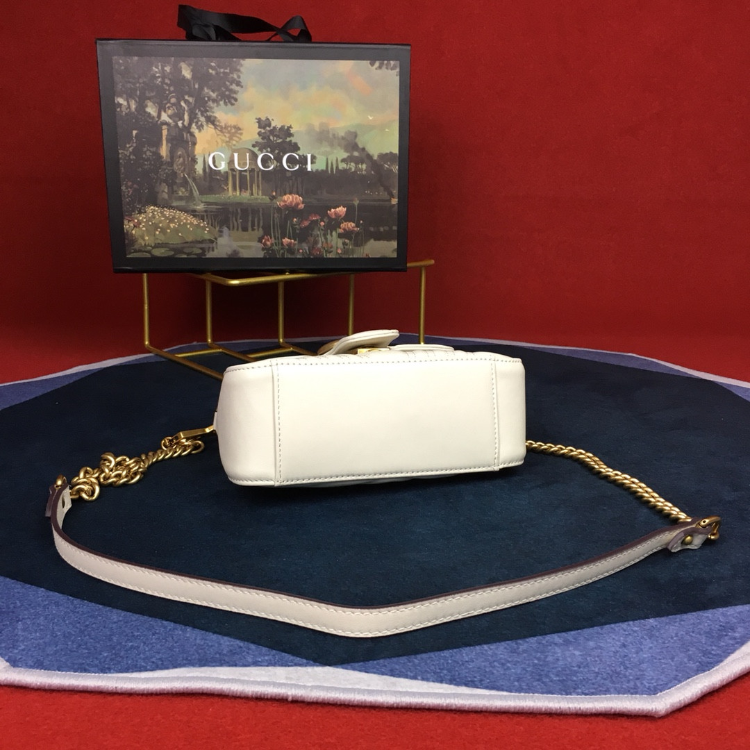 Gvc*1 GG MARMONT MATELASSÉ MINI BAG WHITE  8.5"W x 5"H x 2.5"D