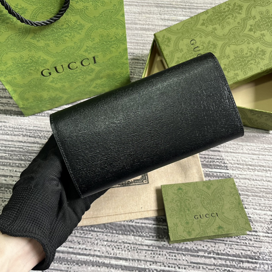 CONTINENTAL WALLET WITH Gvc*1 SCRIPT  7.5"W x 4"H x 1.4"D