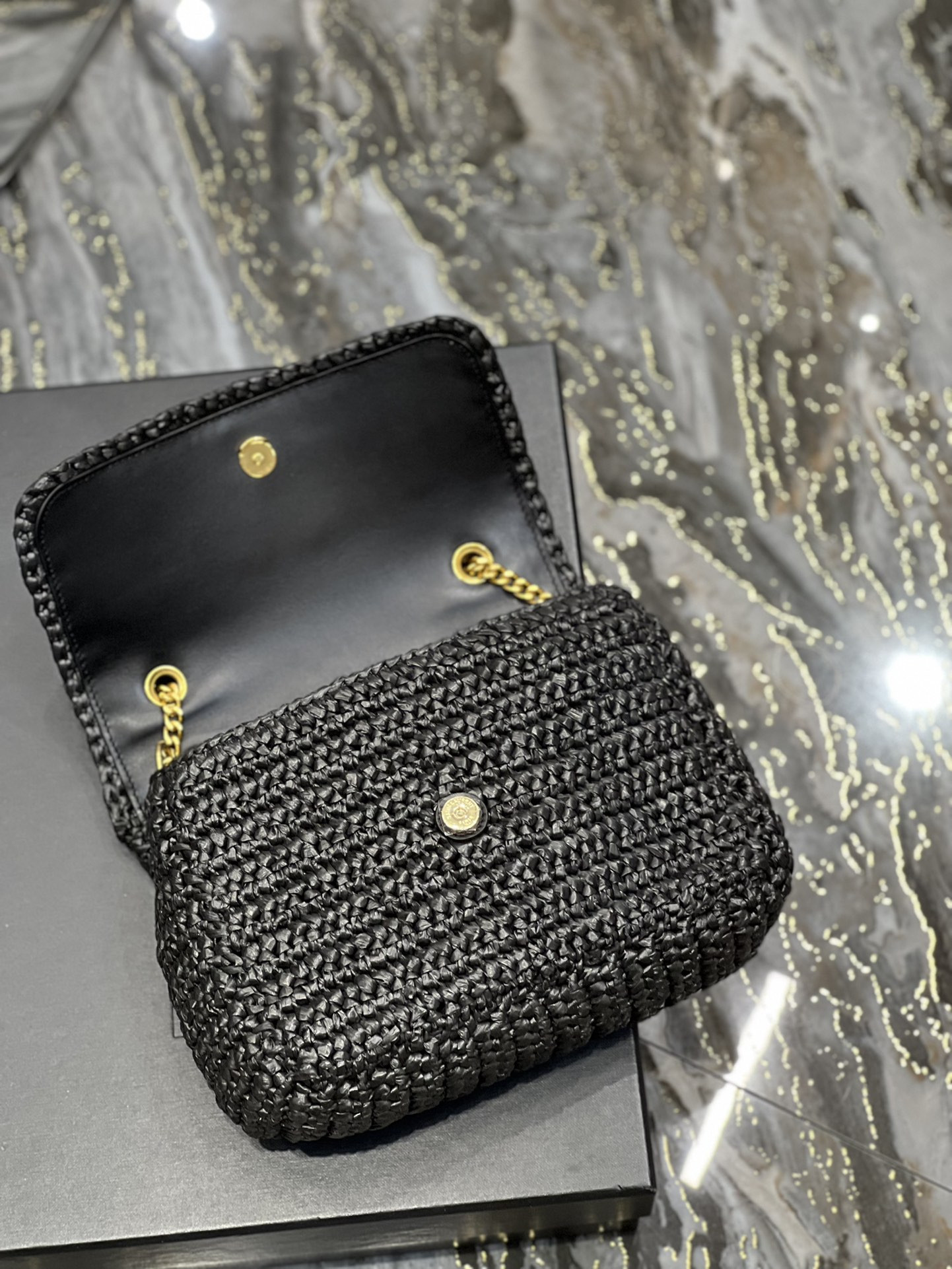 Y51 NIKI CHAIN BAG IN RAFFIA AND LEATHER BLACK 22×16.5×12 CM
