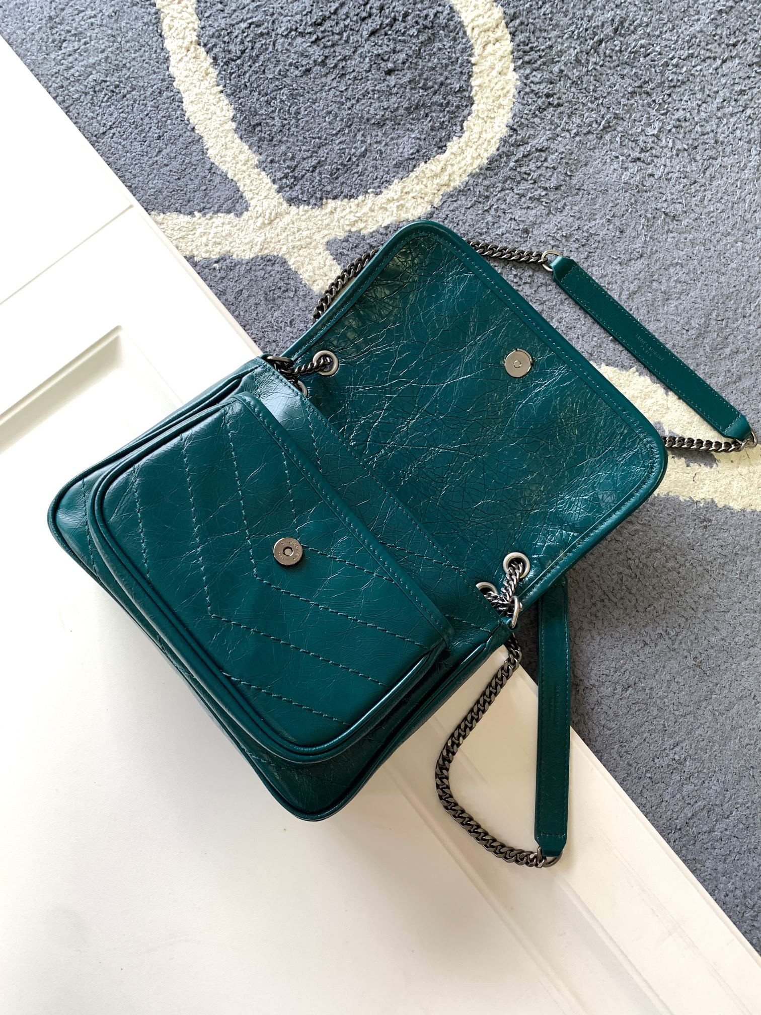 Y51 NIKI BABY IN VINTAGE LEATHER BLUE 8.2 X 6 X 2.9 INCHES