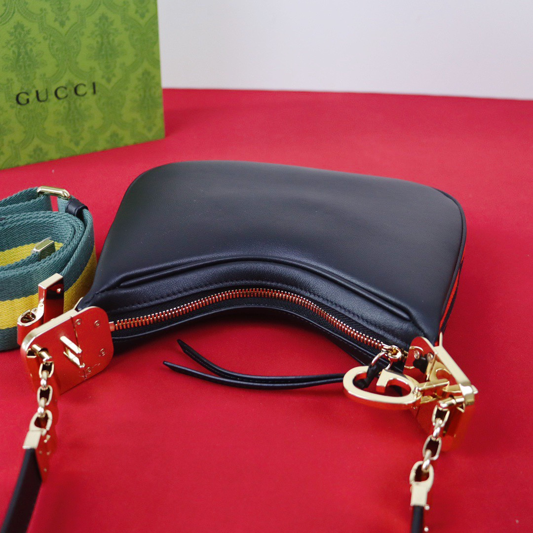Gvc*1 ATTACHE SMALL SHOULDER BAG BLACK 9"W x 8.7"H x 2"D