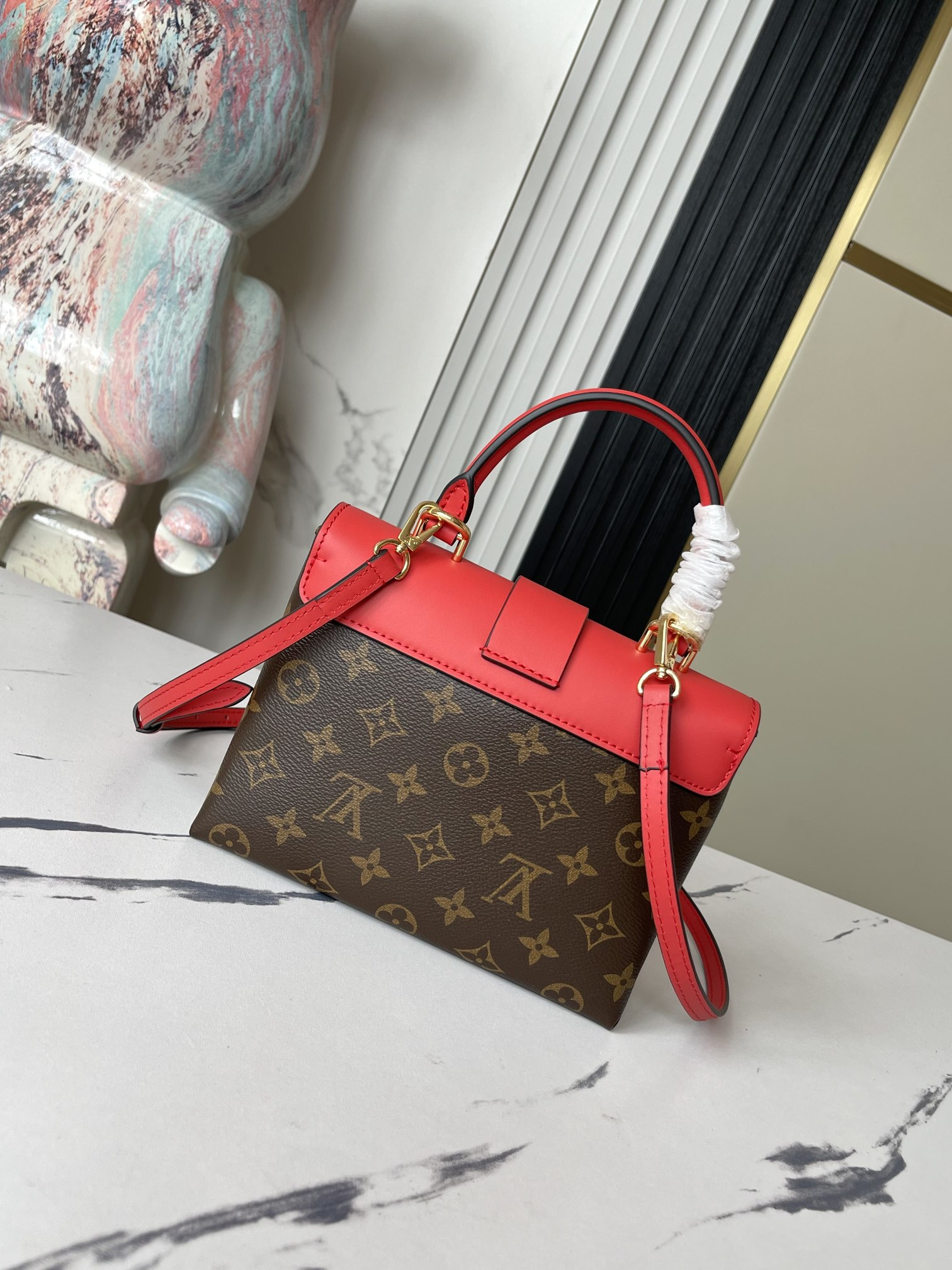 LV Locky BB M44322 7.9 x 6.3 x 3 inches