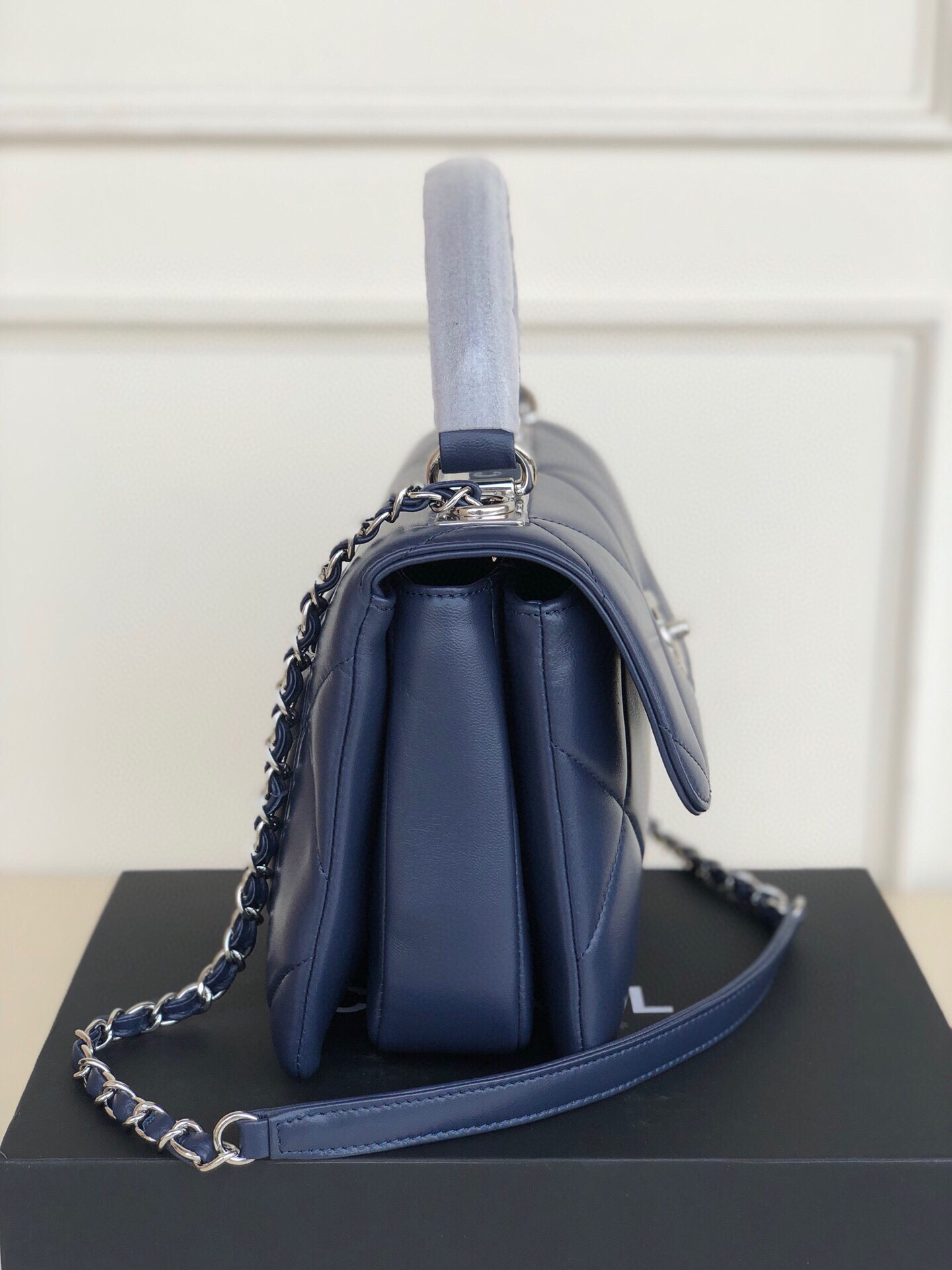 Ch**el FLAP BAG WITH TOP HANDLE 6.6 × 9.8 × 4.7 in