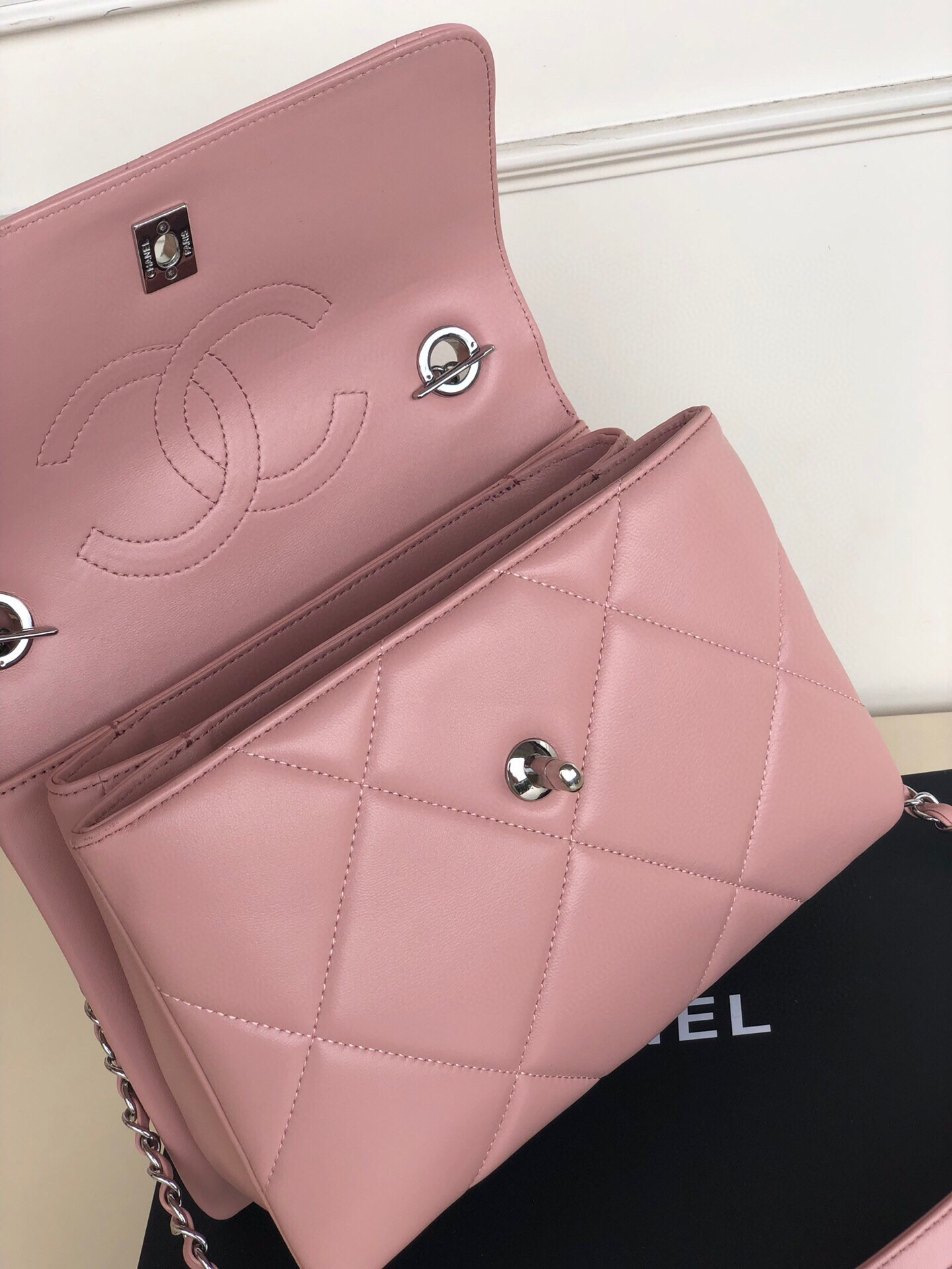 Ch**el FLAP BAG WITH TOP HANDLE 6.6 × 9.8 × 4.7 in
