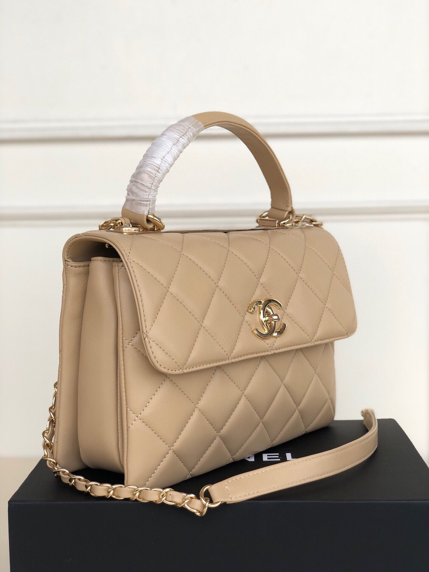 Ch**el FLAP BAG WITH TOP HANDLE 6.6 × 9.8 × 4.7 in