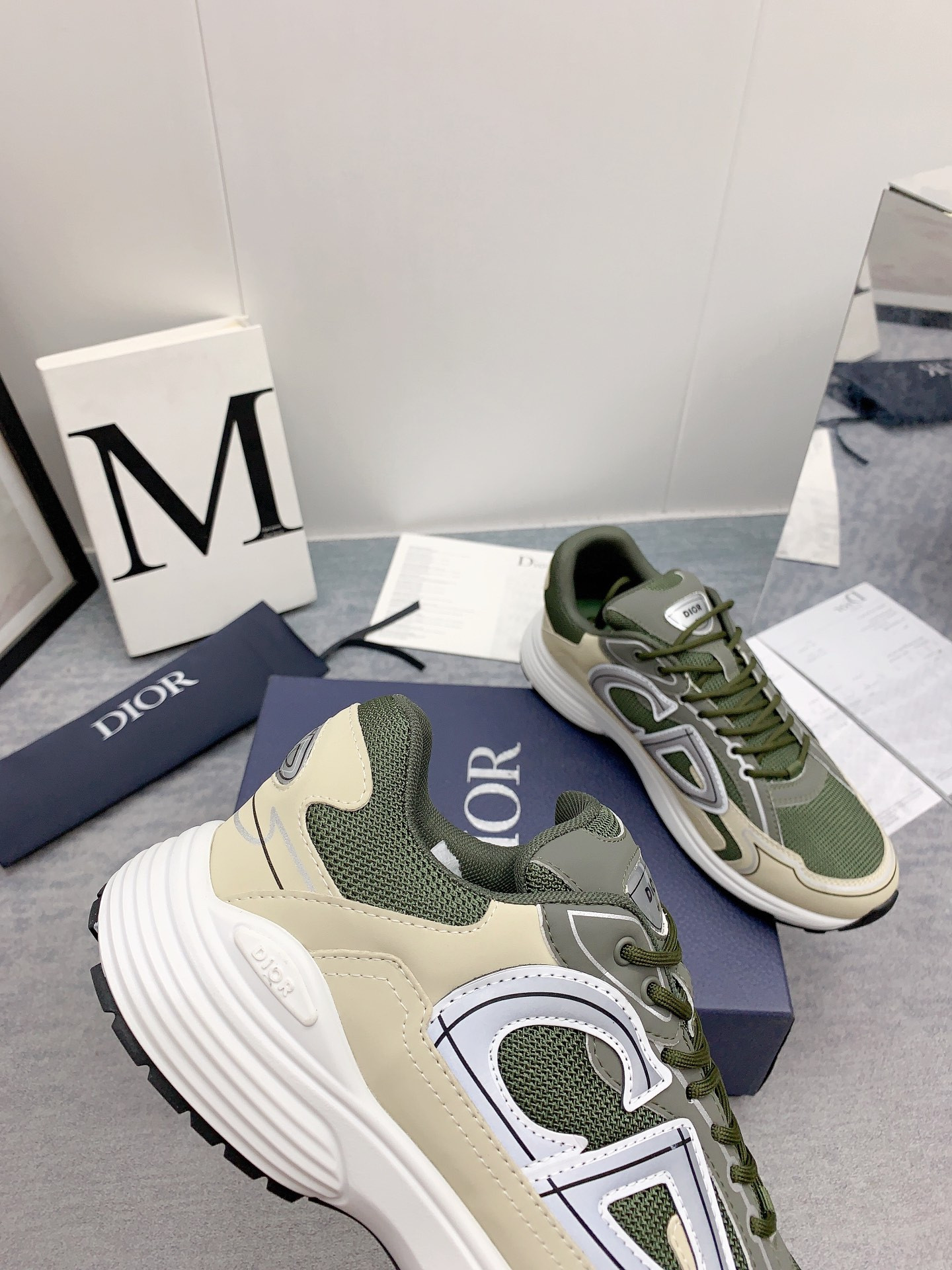 UA D10r B30 Olive