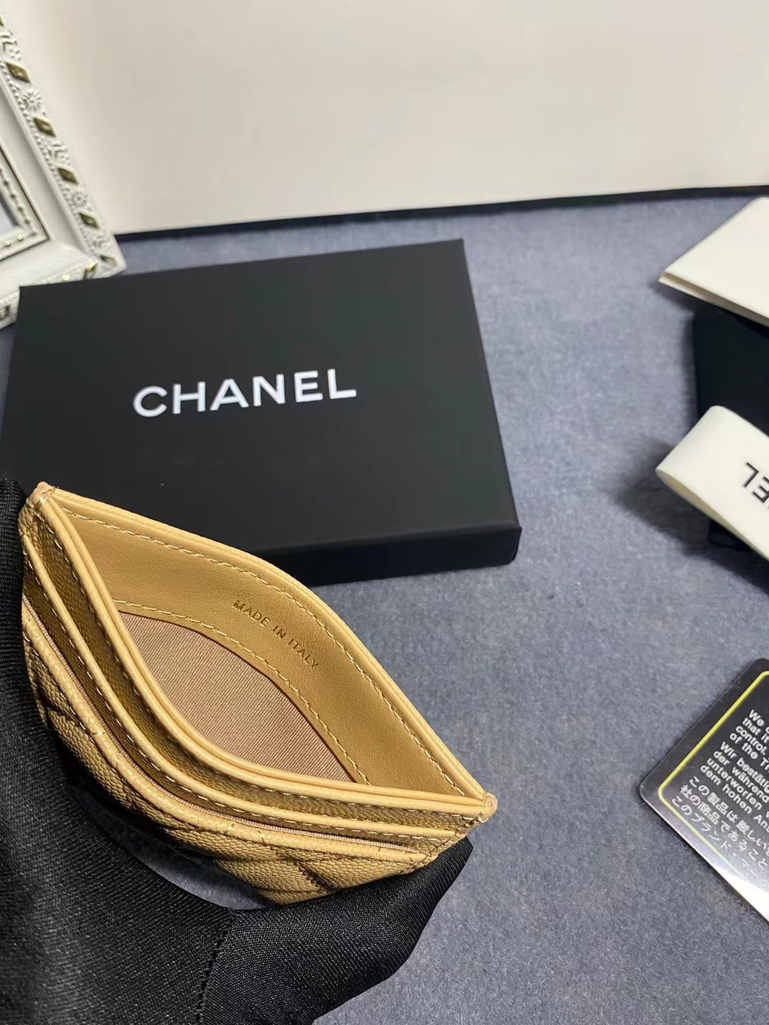 Ch**el CARD HOLDER 11.2×7.5×0.5cm