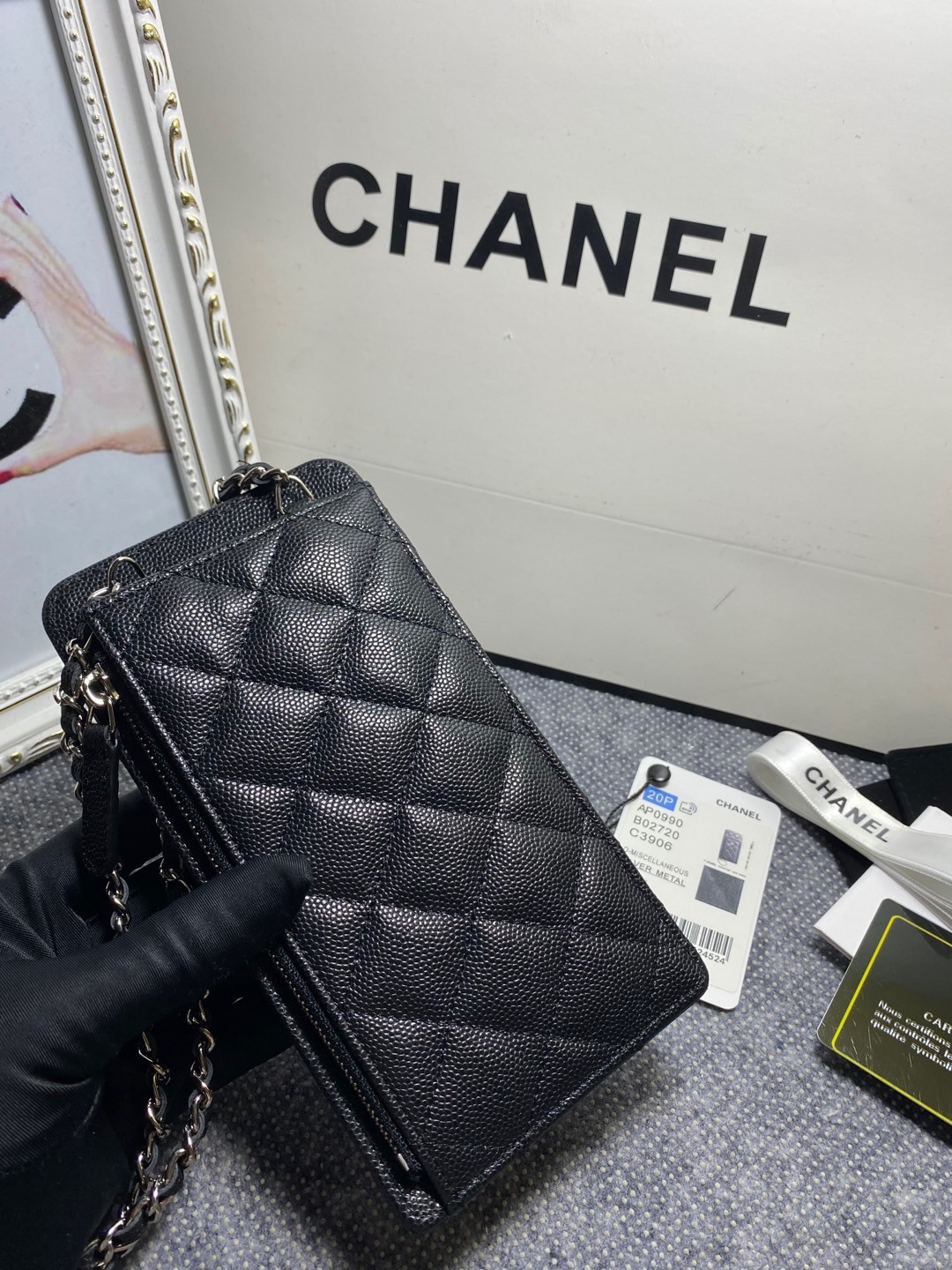 Ch**el LONG ZIPPED WALLET 19-11cm