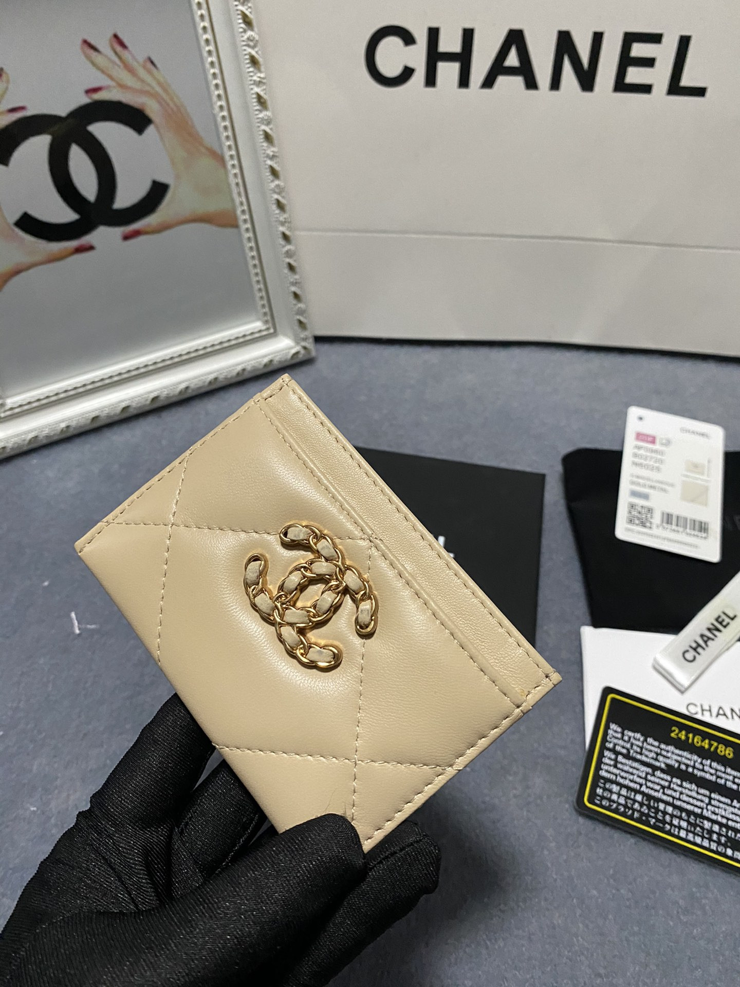 Ch**el CARD HOLDER 11.2×7.5×0.5cm