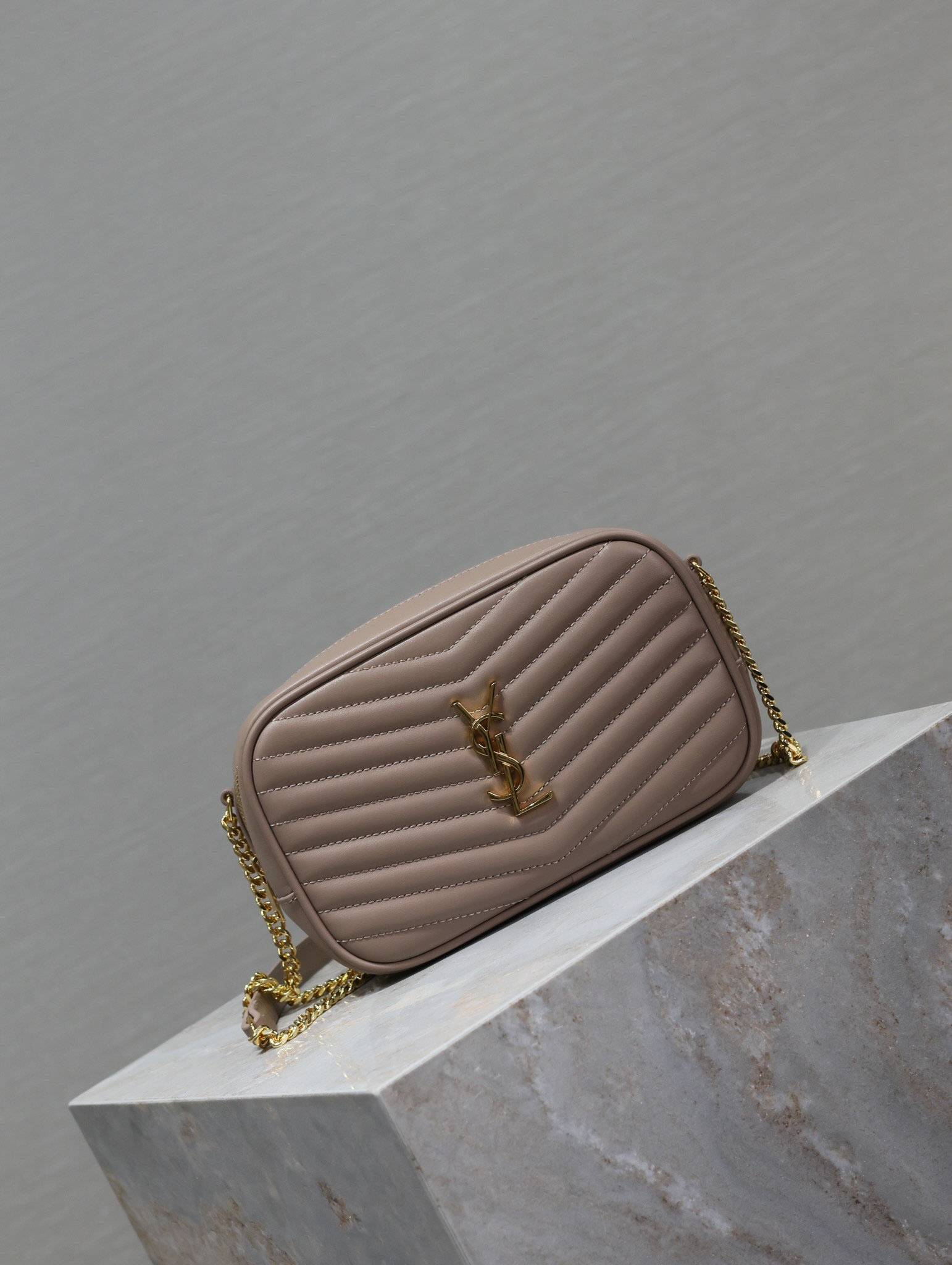 Y51 MINI LOU IN QUILTED LEATHER 7.5 X 4.1 X 2 INCHES