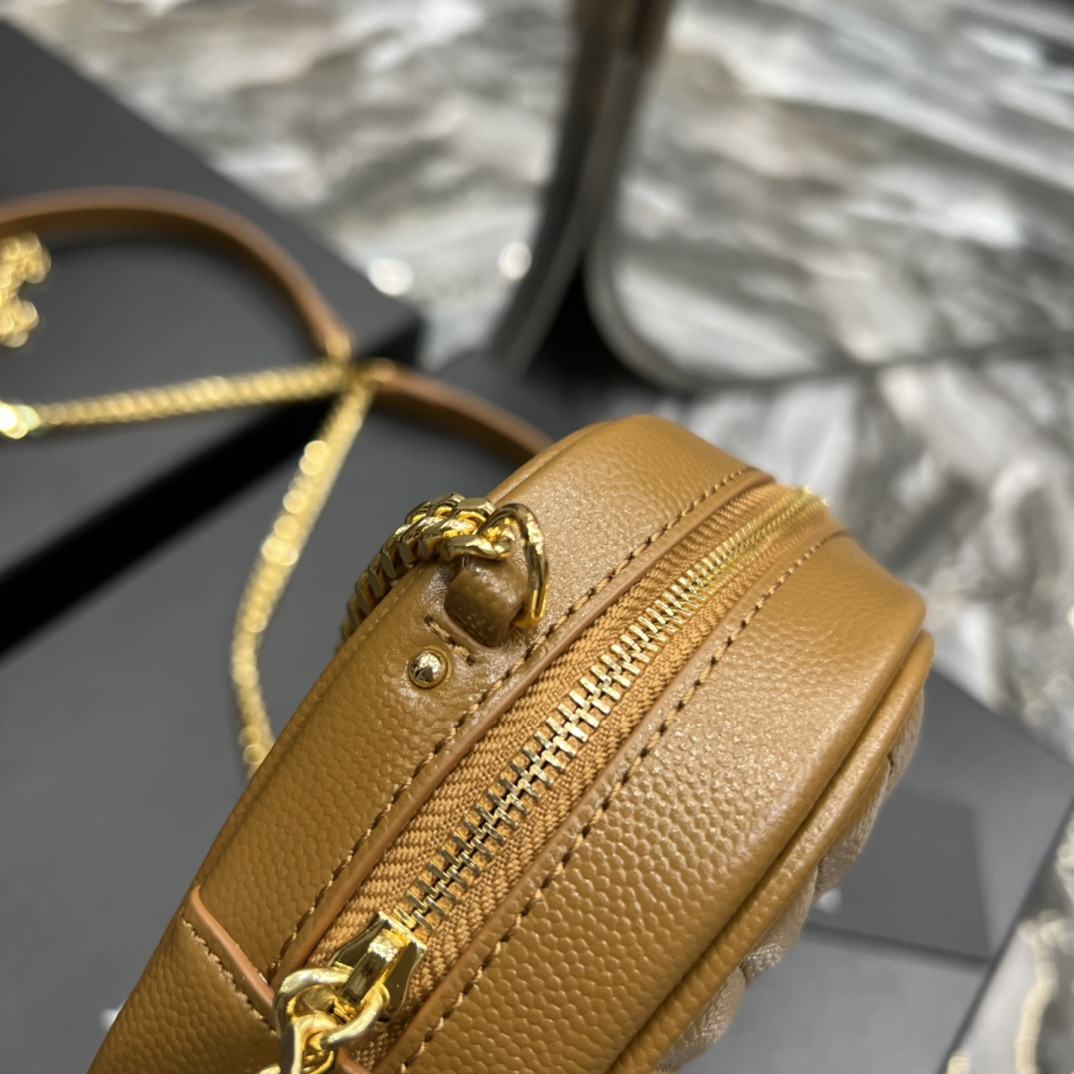 Y51 MINI LOU IN QUILTED LEATHER 7.5 X 4.1 X 2 INCHES