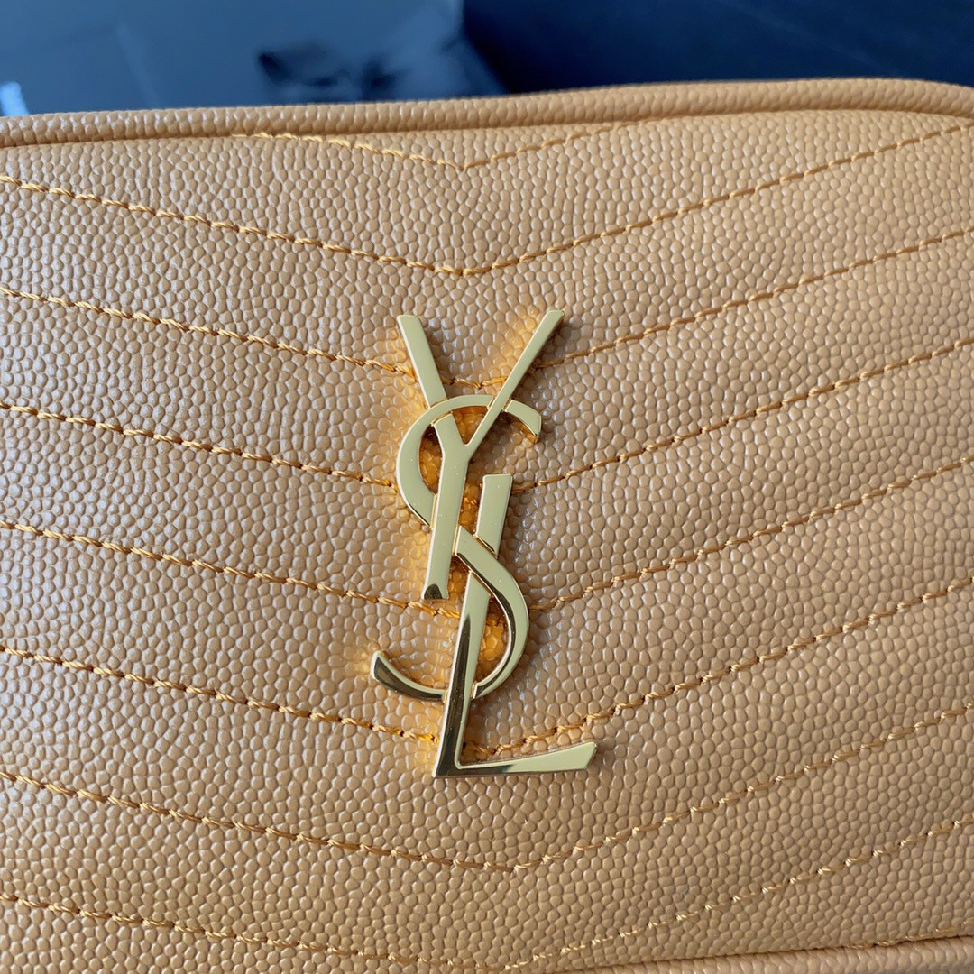 Y51 MINI LOU IN QUILTED LEATHER 7.5 X 4.1 X 2 INCHES