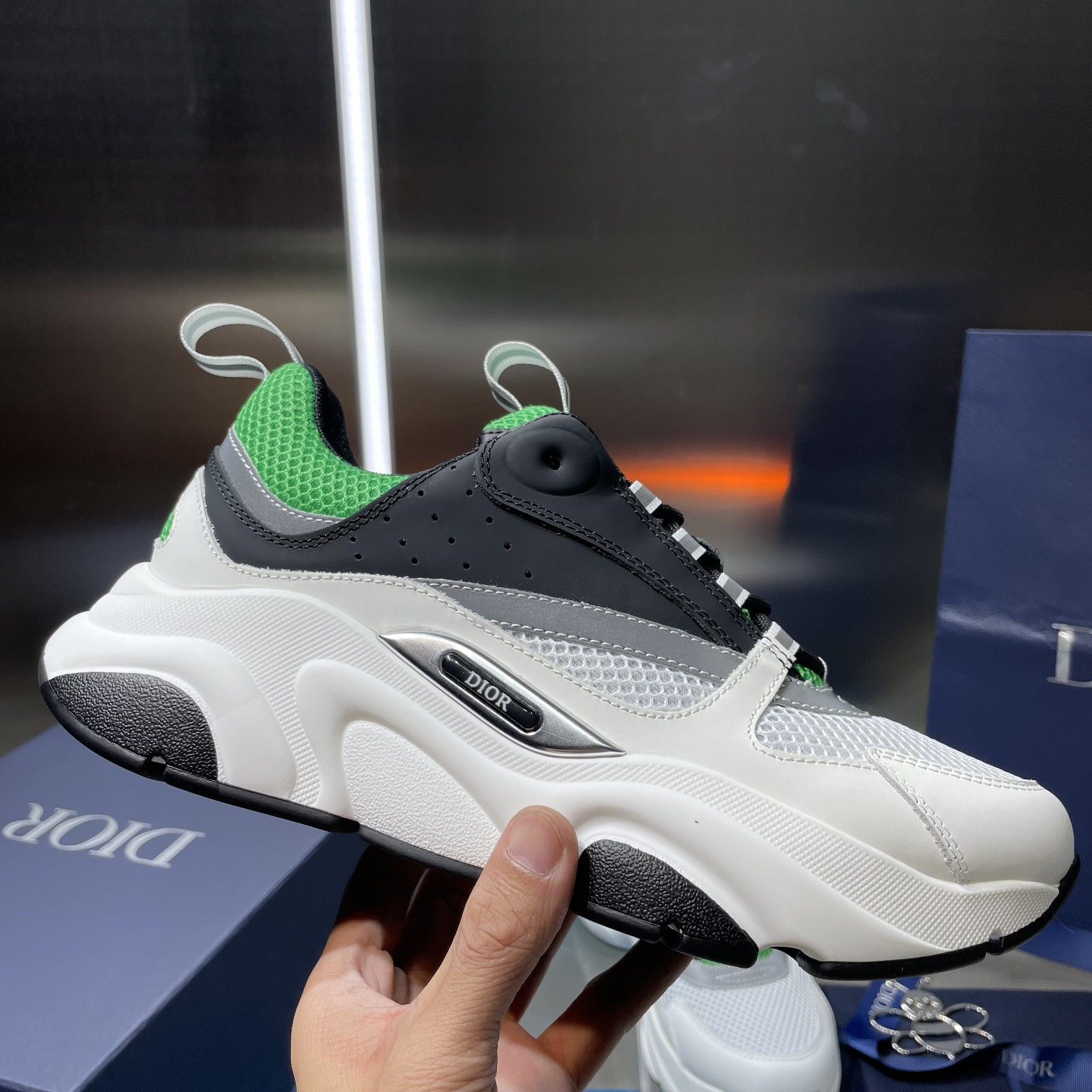 UA D10r B22 Sneaker