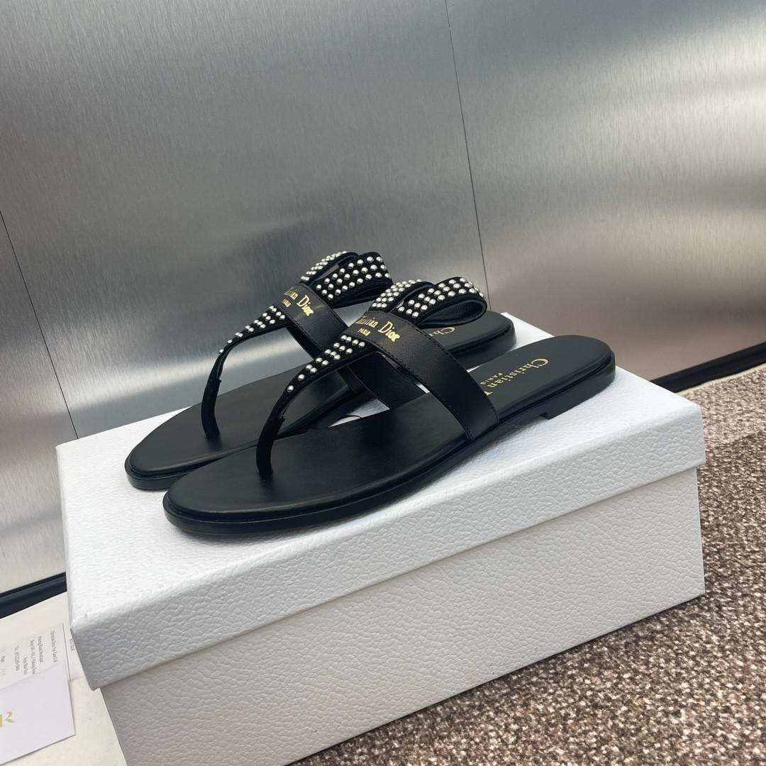 UA D10r Slide 24SS