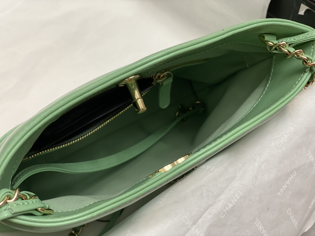 Ch**el MINI SHOPPING BAG Shiny Lambskin & Gold-Tone Metal Light green 22x23x5.5cm