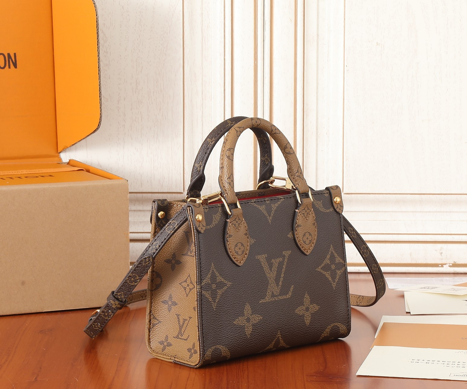 LV  OnTheGo BB M46839 7.1 x 5.9 x 3.3 inches
