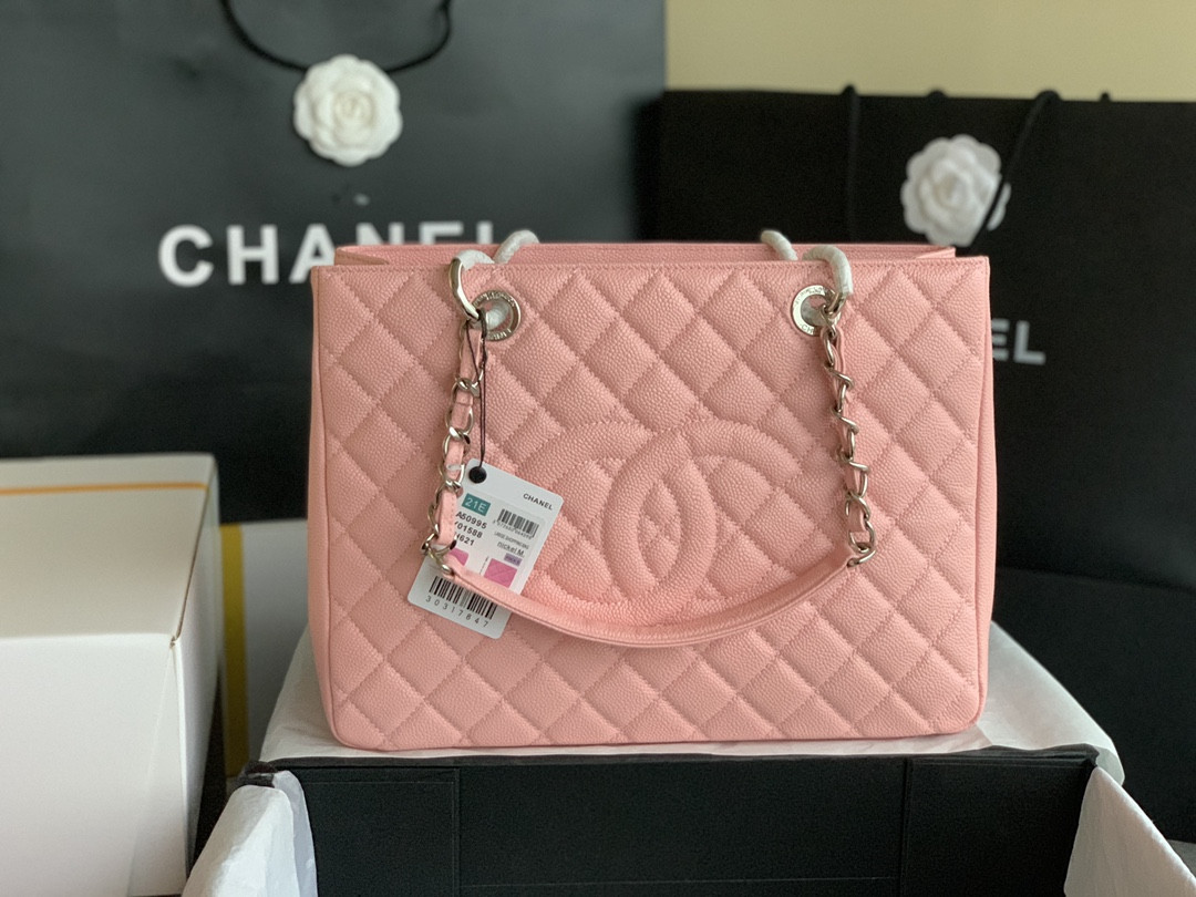 Ch**el GST CAVIAR LEATHER HARDWARE 24X33X13CM