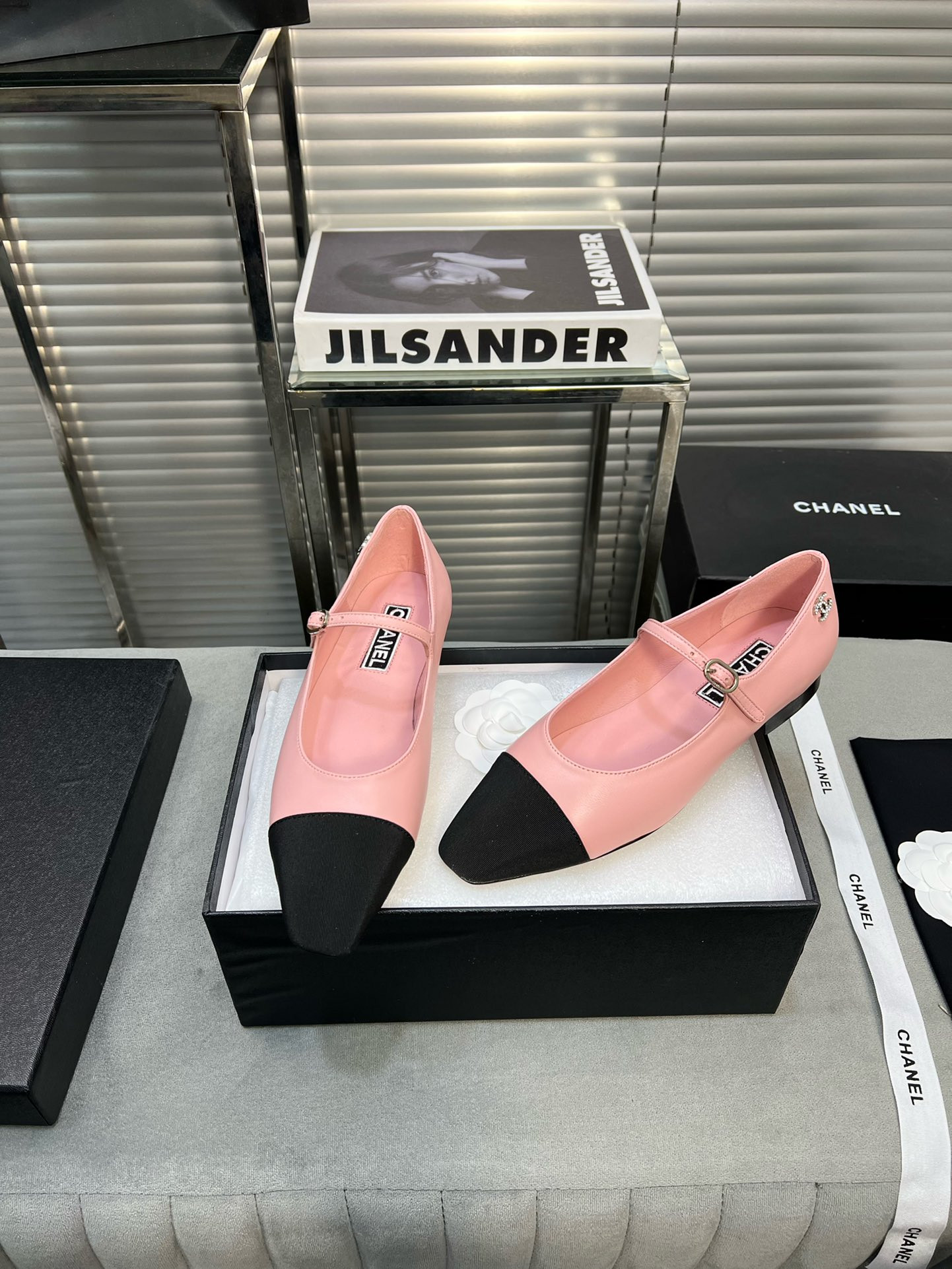 UA Ch**el MARY JANES  Lambskin
