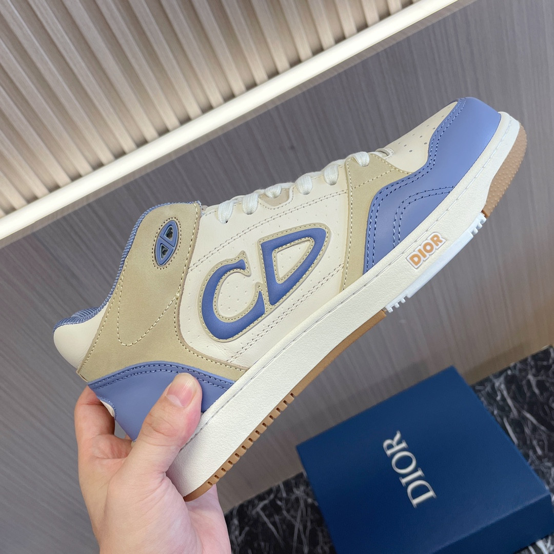 UA D10r B57 Mid-Top Sneaker