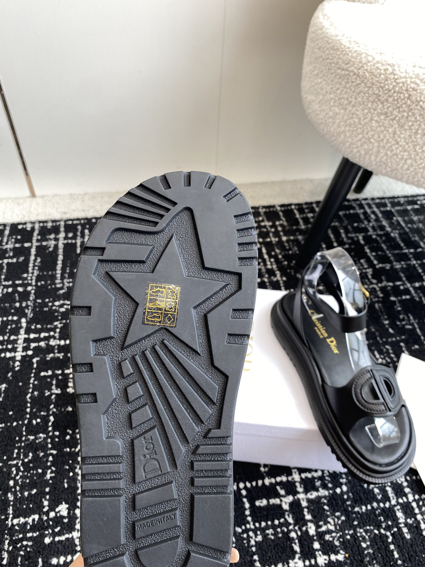 UA D-Club Sandal