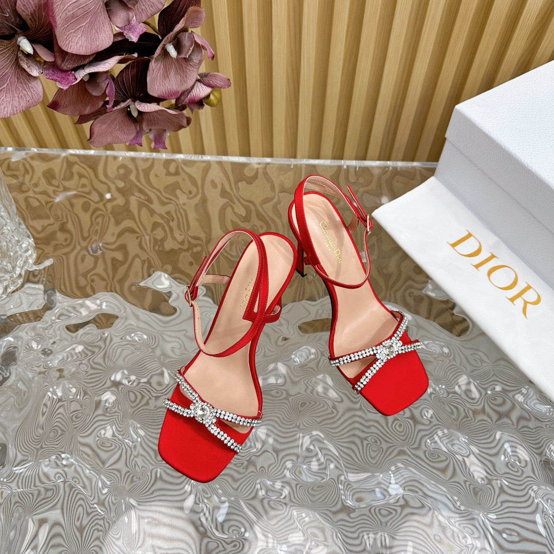 UA D10r Slingback Pump