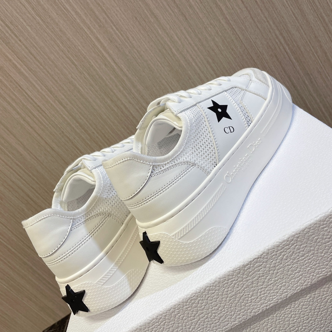UA D10r Star Platform Sneaker