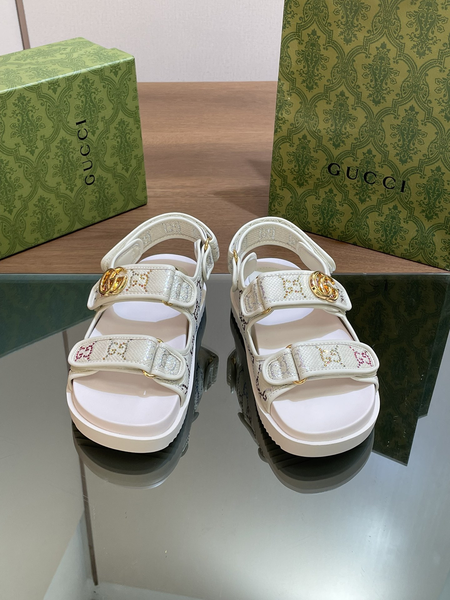 UA Gvc*1 WOMEN'S SANDAL WITH DOUBLE G