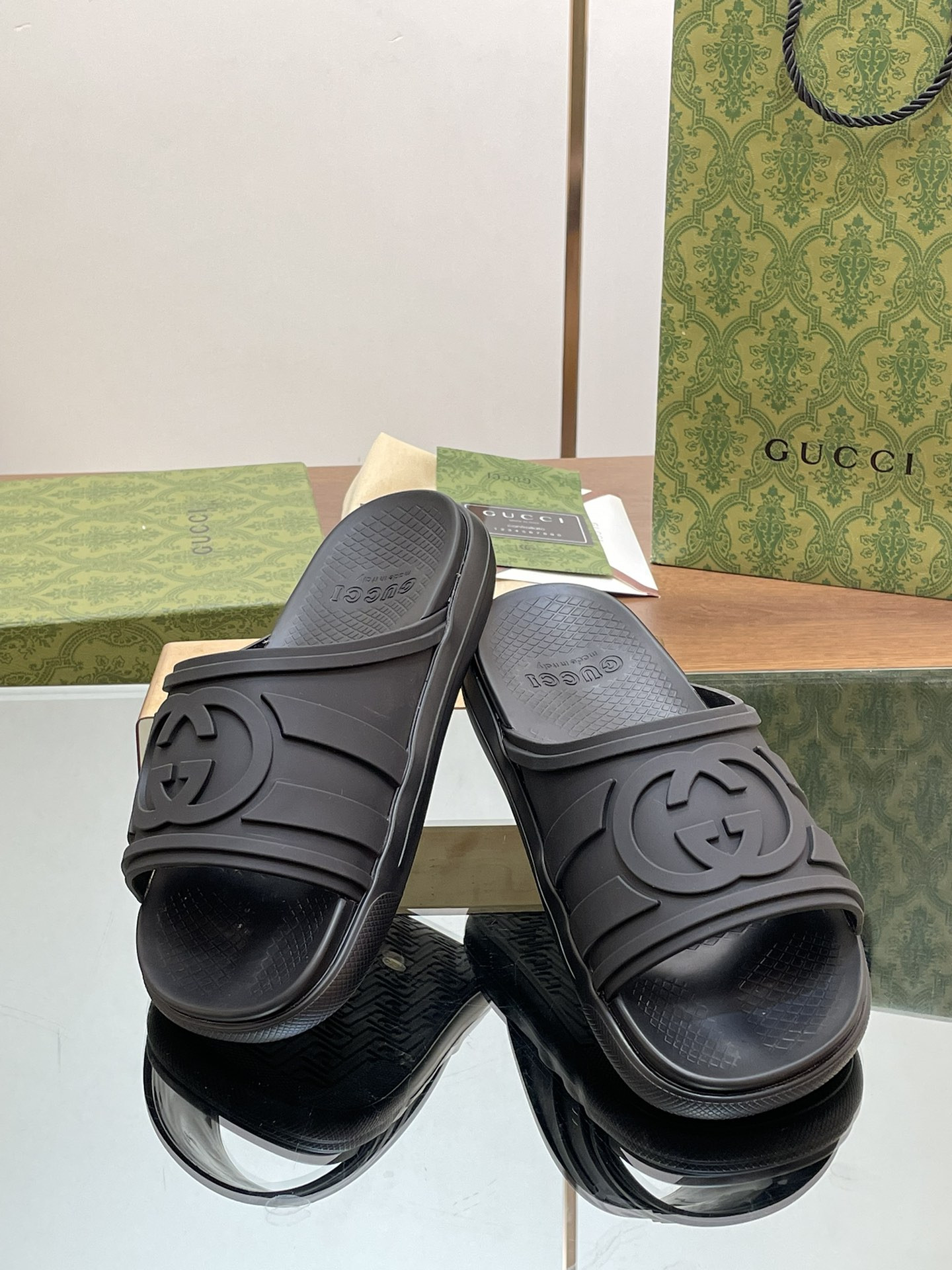 UA Gvc*1 INTERLOCKING G SLIDE SANDAL