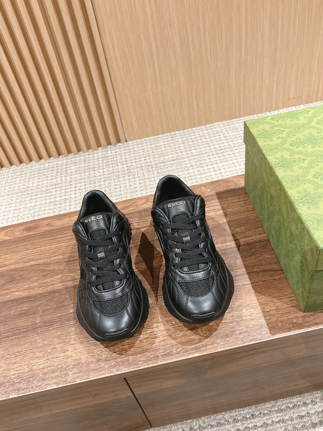 UA Gvc*1 RIPPLE SNEAKER