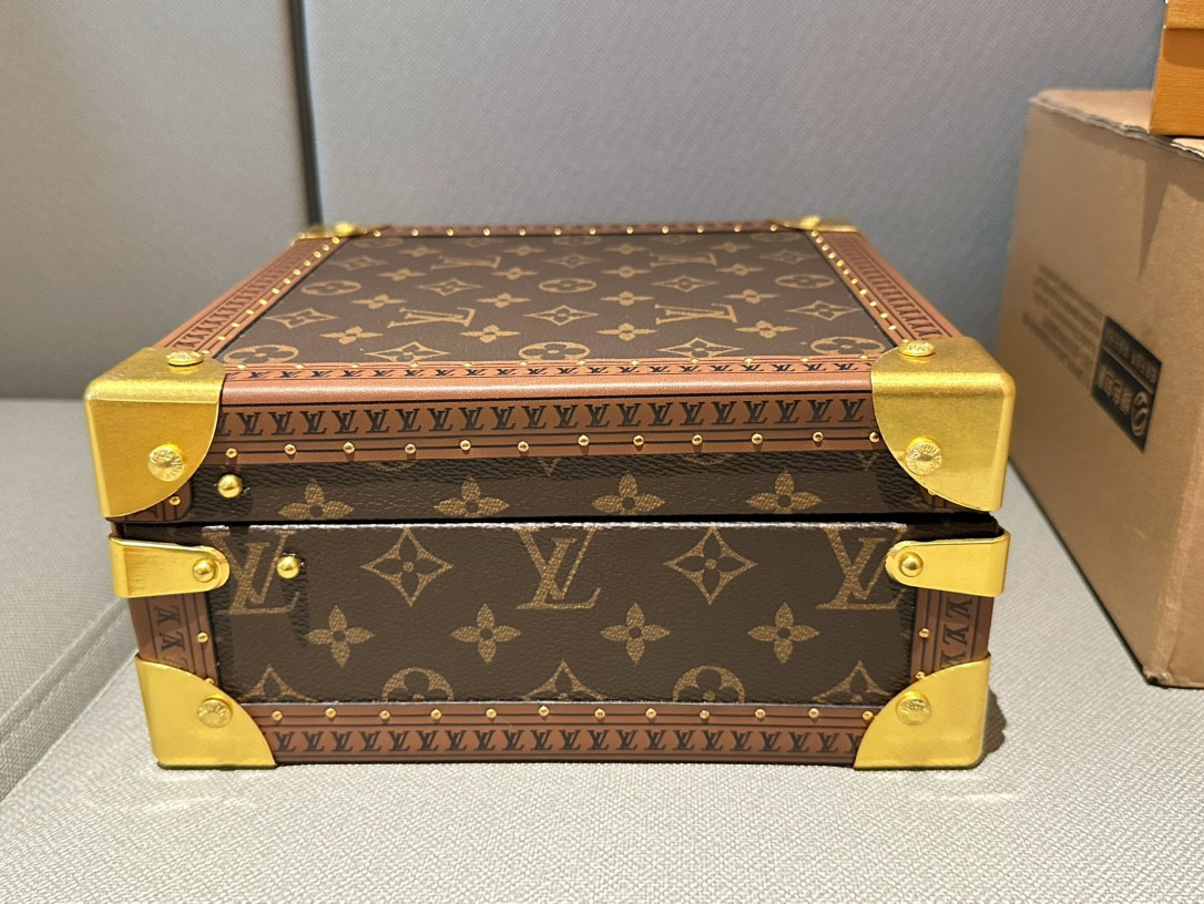 LV M13513 Jewelry Box 9.4 x 4.9 x 9.4 inches