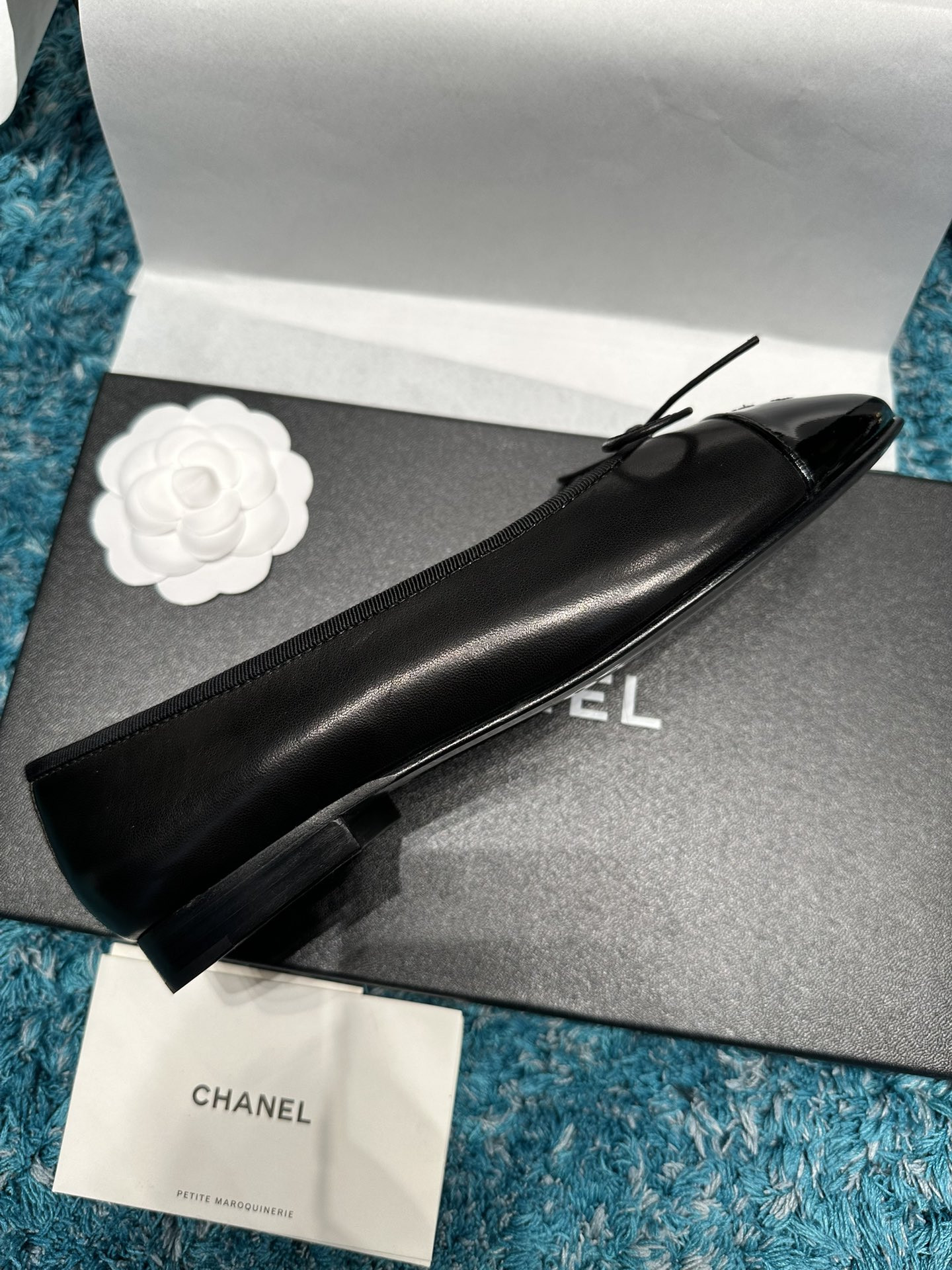 UA Ch**el BALLET FLATS