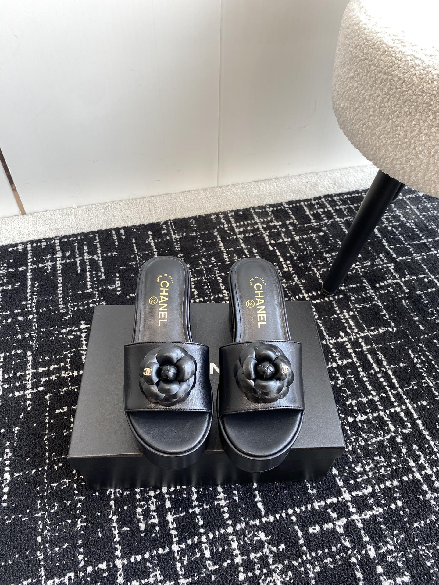 UA Ch**el MULES Platform Heels