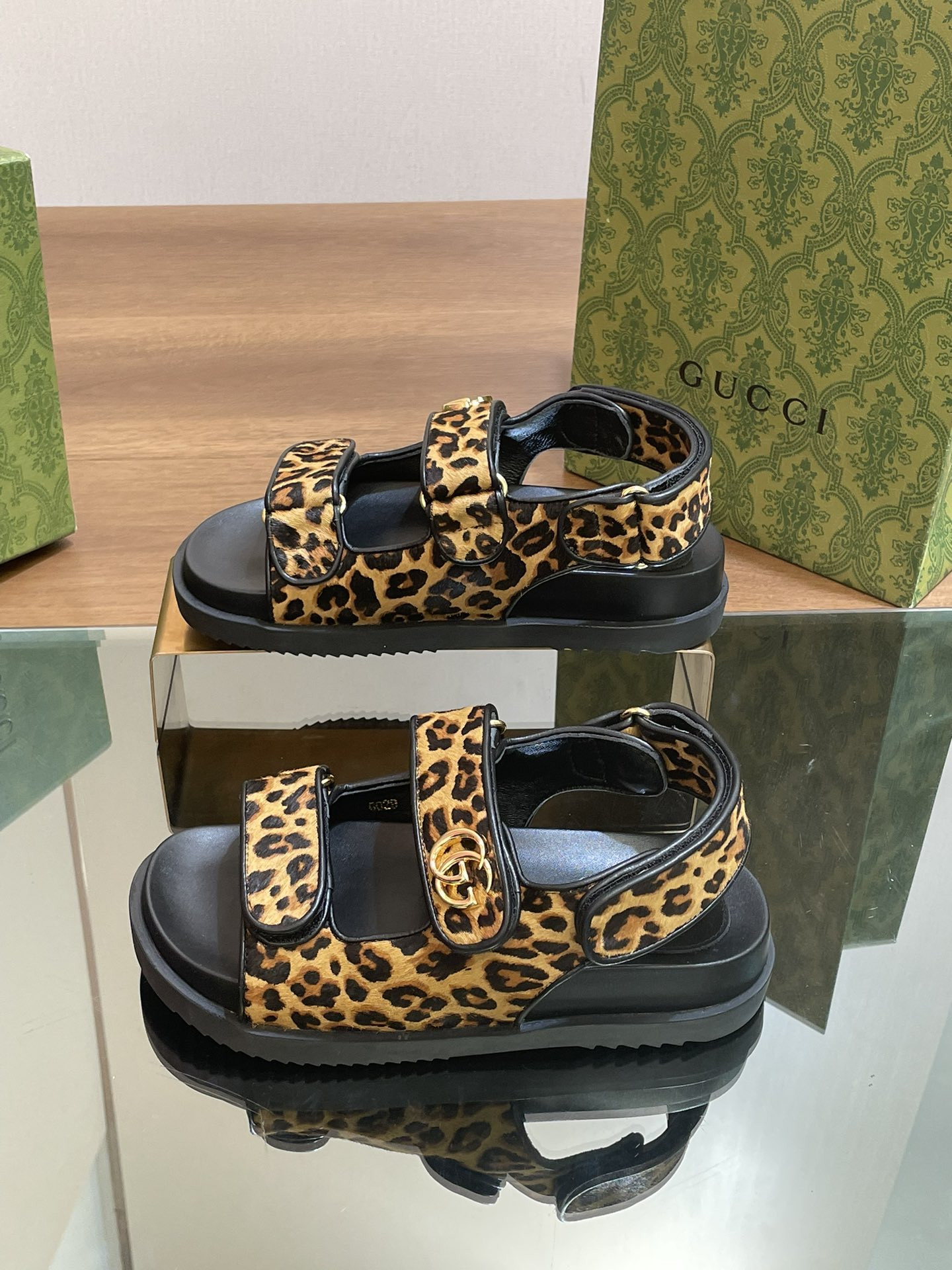 UA Gvc*1 WOMEN