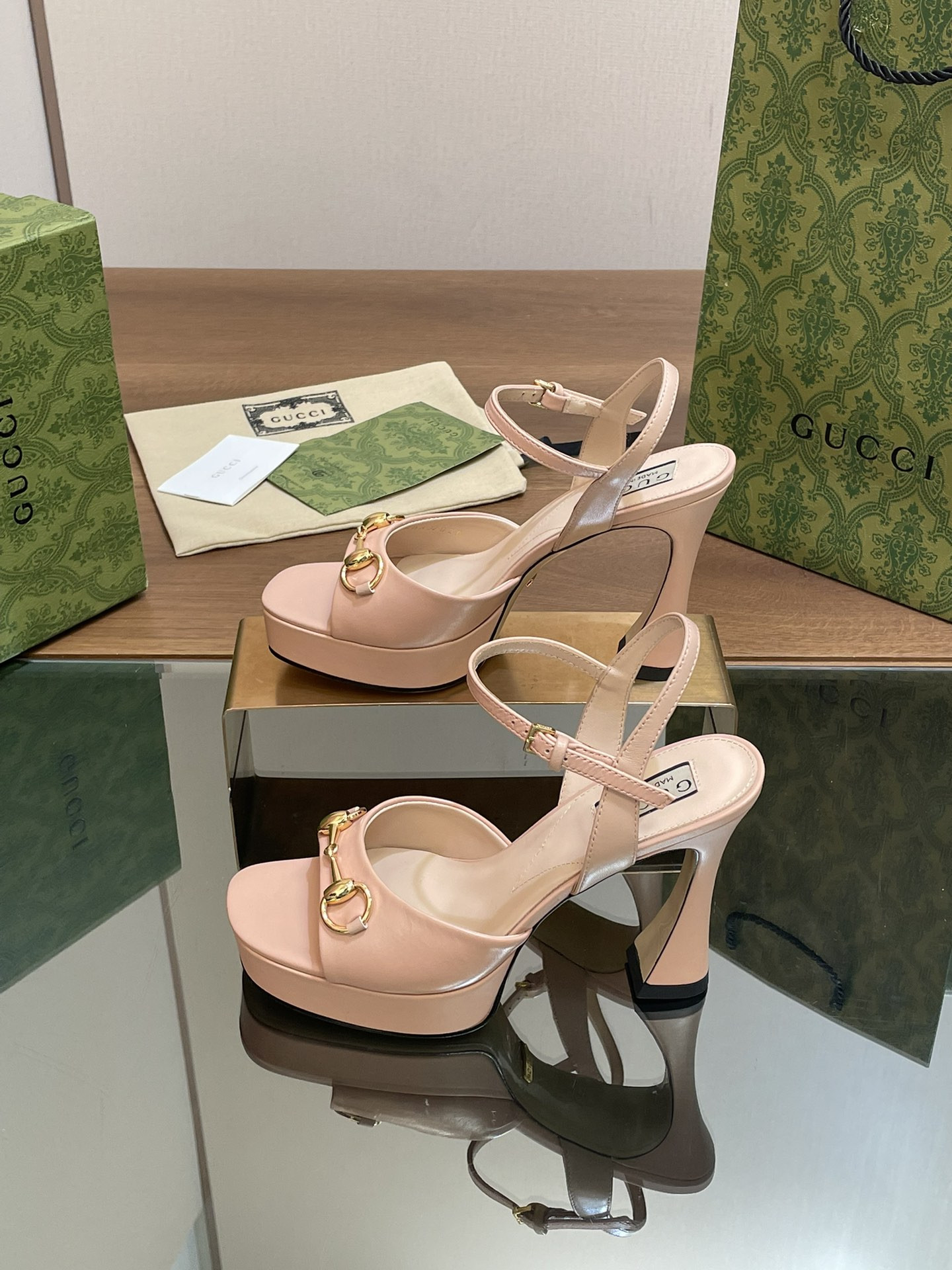 UA Gvc*1 WOMEN