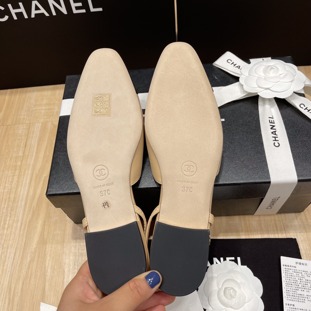 UA Ch**el SLINGBACKS FLAT
