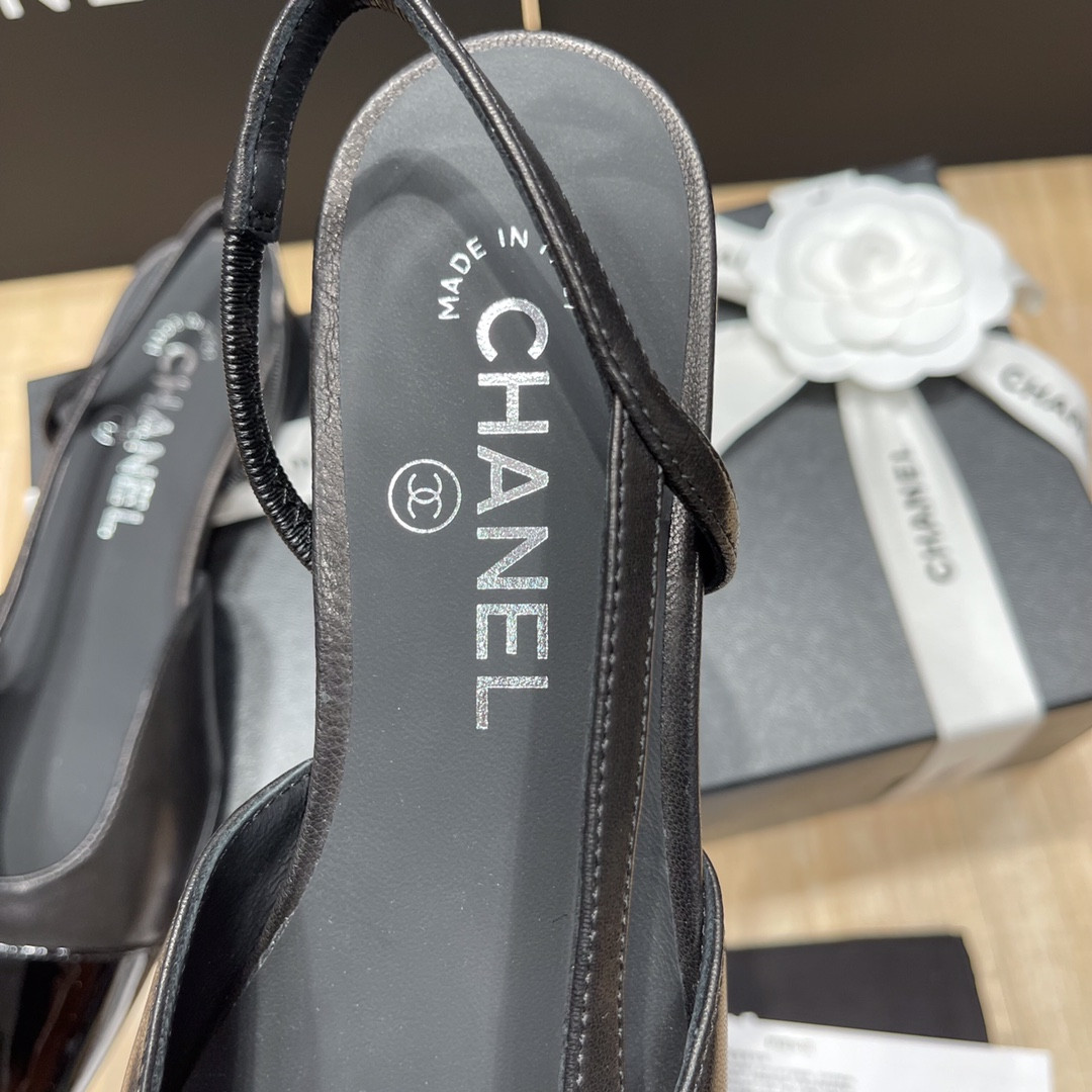 UA Ch**el SLINGBACKS FLAT