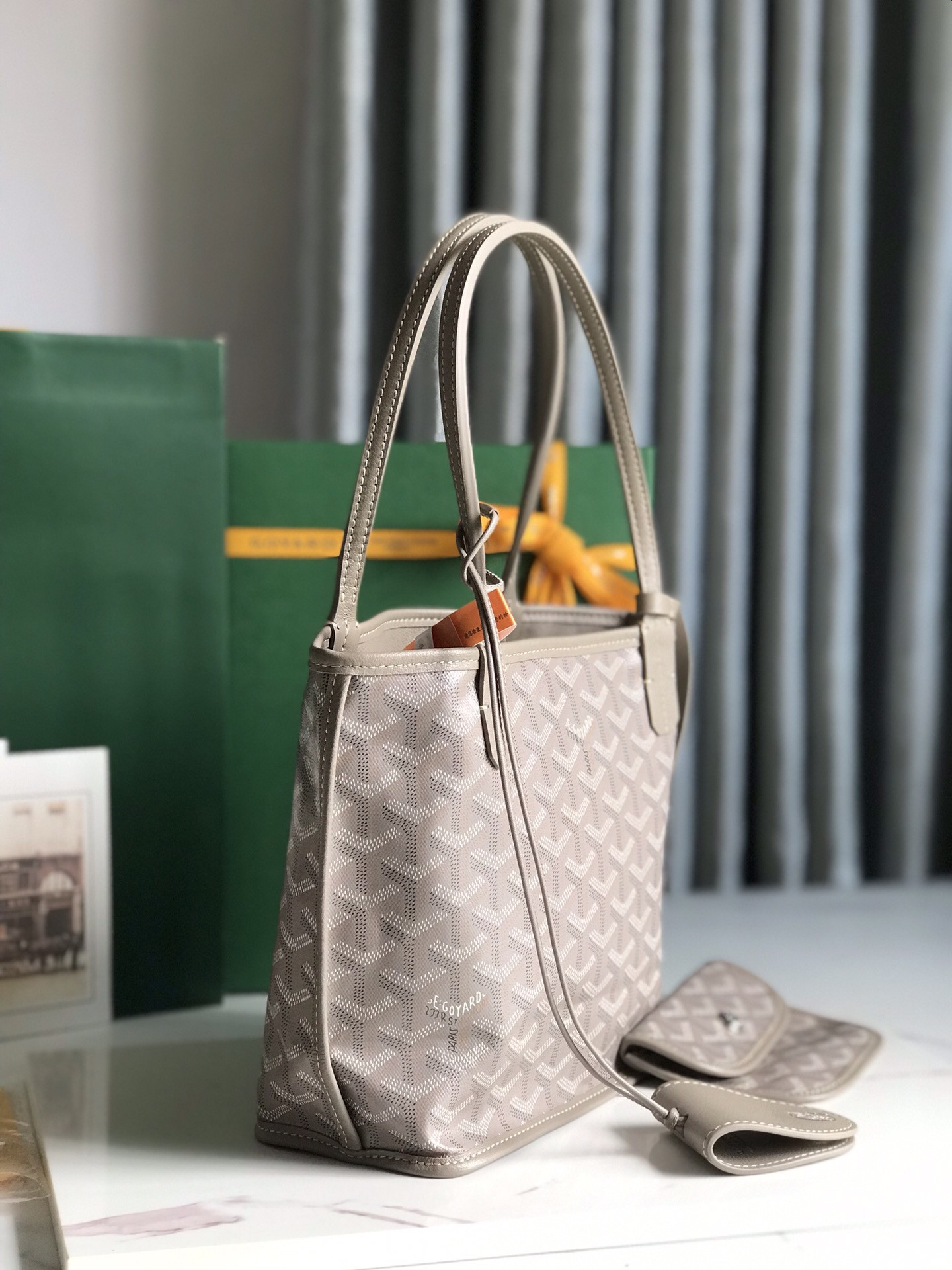 G09ard Anjou Mini Bag 20 cm x 10 cm x 20 cm