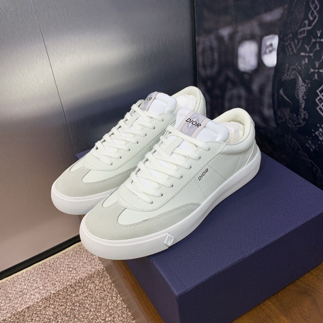 UA D10r B101 Sneaker